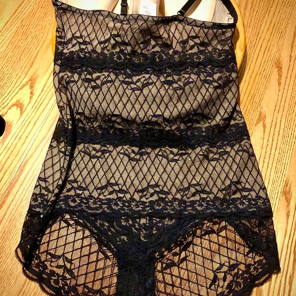 Black Teddy with Jacket, never worn! Lovely Lace. - Picture 2 of 7